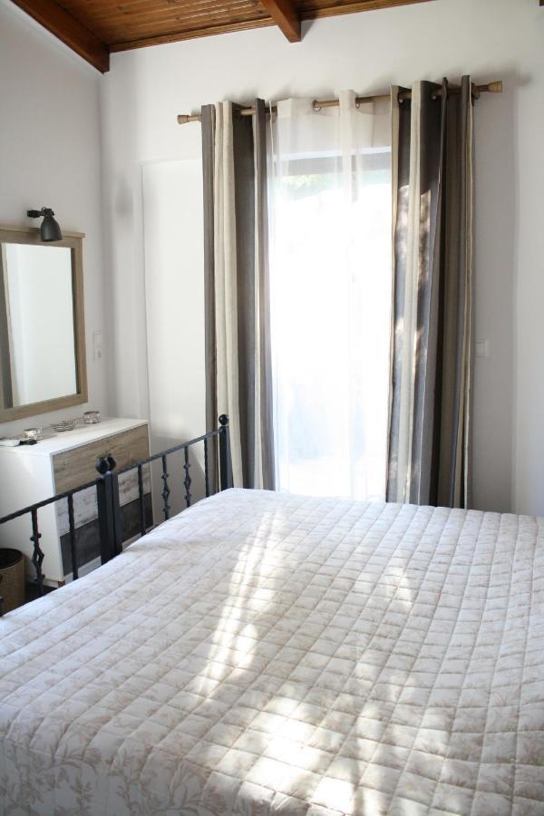 Joyas Cosy Apartment Tragaki Luaran gambar